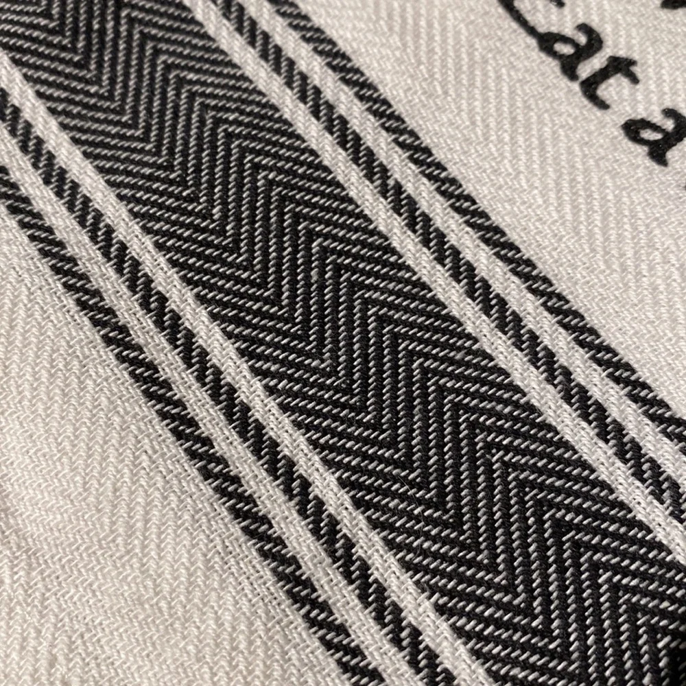 Clever Tea Towel - Picture 2 of 3